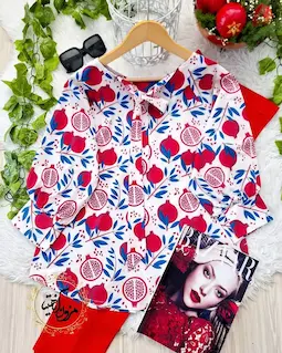 شومیز یقه پاپیونی سفید قرمز طرح انار برگ آبی نارین-تخفیفی