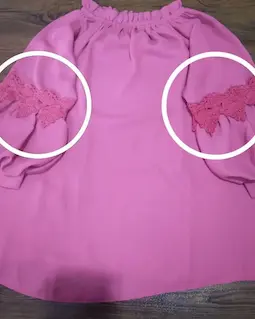 شومیز یقه پلیسه سرخابی طرح هیبا سایز-3-تخفیفی