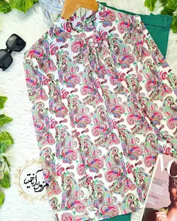 شومیز یقه پیله دار سفید طرح بته جقه های رنگی شاداب