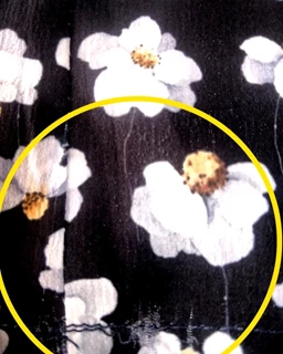 شومیز یقه پیله دار مشکی طرح شکوفه ریز سفید آروا سایز-1-تخفیفی