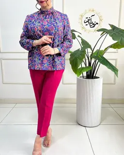 شومیز یقه پیله دار کاربنی طرح بته جقه های رنگی ریحانا