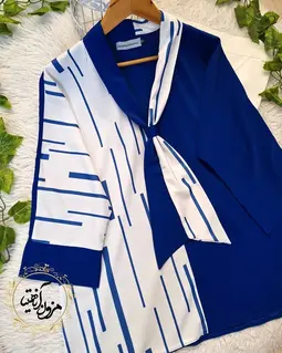 شومیز یقه کراواتی سایز بزرگ سفید کاربنی طرح ترکیبی مبینا
