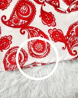 شومیز یقه کراواتی سفید قرمز طرح بته جقه سایز-3-تخفیفی