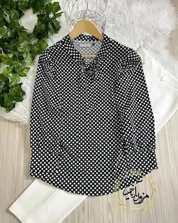 شومیز یقه کراواتی مشکی توپی سفید زمینه مشکی سایز-4-تخفیفی