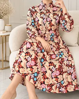 پیراهن ساحلی زنانه مشکی طرح گلدار کرم آجری