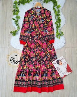 پیراهن ساحلی مشکی قرمز طرح برگ و گلبرگ سما