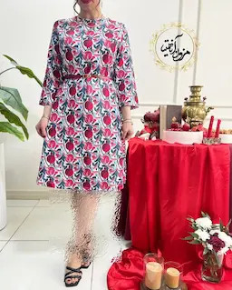 پیراهن مجلسی سفید طرح انار برگ سرمه ای پانیسا