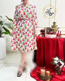 پیراهن مجلسی سفید طرح هندونه برگ سبز آذرین