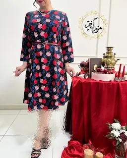 پیراهن مجلسی مشکی قرمز طرح انار برگ آبی پارمیس