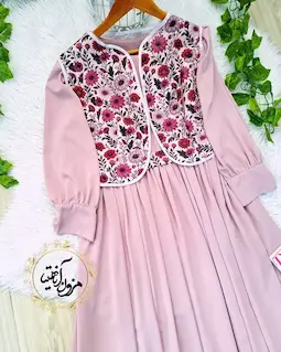 ژیله پیراهن سه تیکه کالباسی طرح ژیله گلدار ماهورا