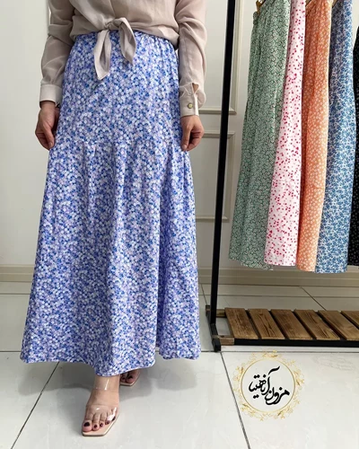 دامن زنانه نیم کلوش بنفش کاربنی طرح گلدار ریز سفید گلزار