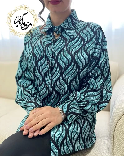 شومیز ساتن ژاکارد جلو دکمه دل آرا فیروزه ای سایز-3تخفیفی