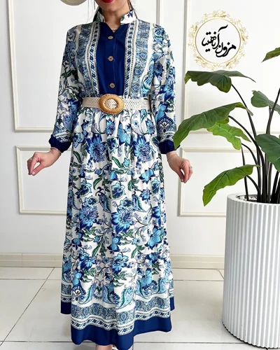 پیراهن ساحلی جلو حاشیه سفید سرمه ای طرح برگ و گلبرگ ترانه