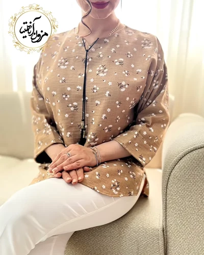 تونیک جلو بسته شکلاتی طرح گل گچی نرمینه