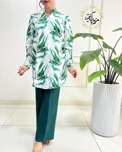 تونیک پنج دکمه سفید سبز طرح خطی آبرنگی  مهشید