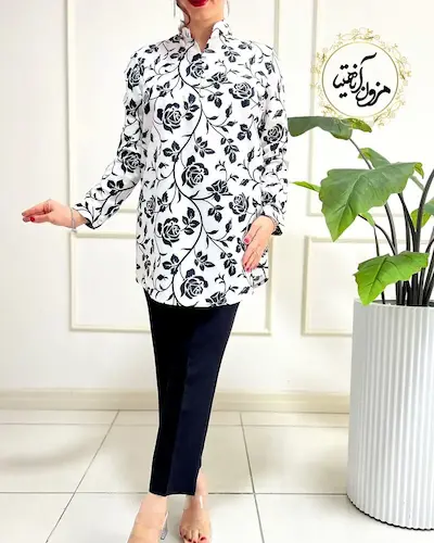 تونیک پنج دکمه سفید مشکی طرح شاخه گل رز درشت متینا