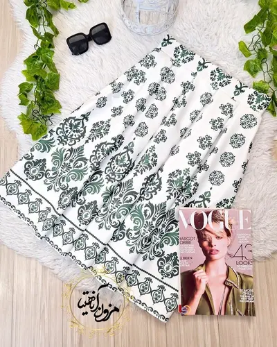 دامن پیله دار سفید طرح نیمه سنتی سبز اقاقیا