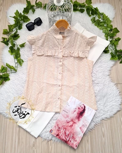 شومیز آستین حلقه کرم طرح ریسه گل سودابه