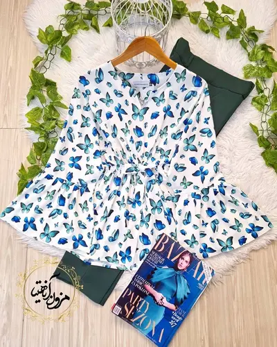 شومیز آستین کلوش سفید طرح پروانه لاجوردی