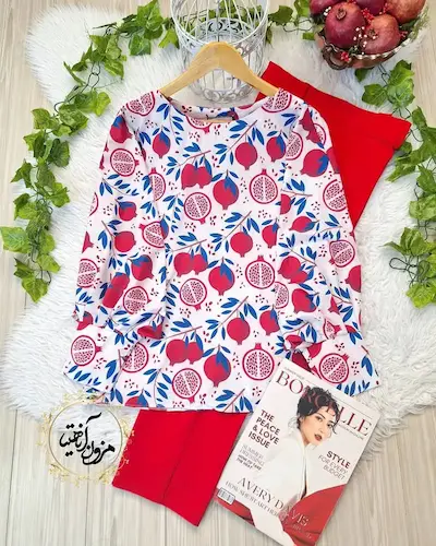 شومیز آستین کیمونو بگ سفید طرح انار برگ آبی نارین