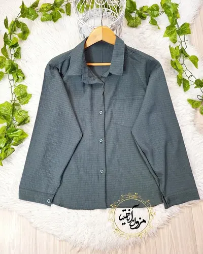 شومیز بیسیک سبز تیره طرح میوسا