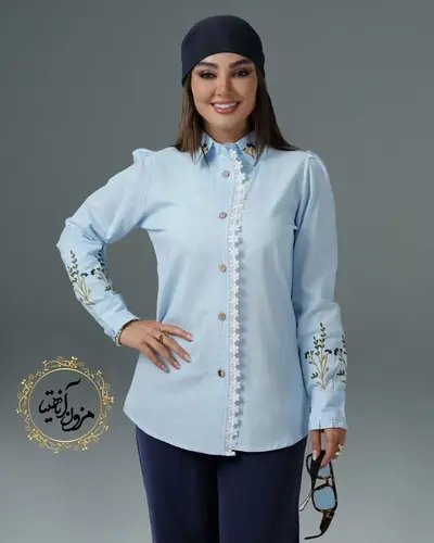 شومیز جلو دکمه دانتل دار آبی طرح گلدوزی صحرا