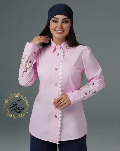 شومیز جلو دکمه دانتل دار صورتی طرح گلدوزی صحرا