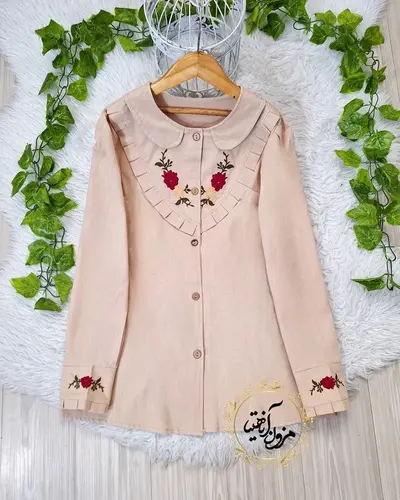 شومیز جلو دکمه لینن کرم طرح گلدوزی 