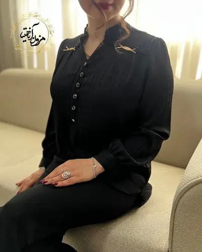 شومیز مجلسی مشکی طرح راه راه ژولیا