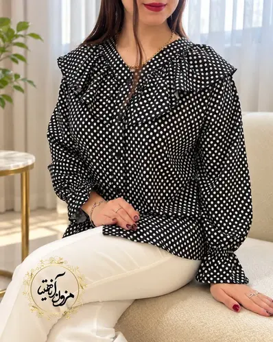 شومیز یقه خورشیدی مشکی طرح توپی سفید سونار