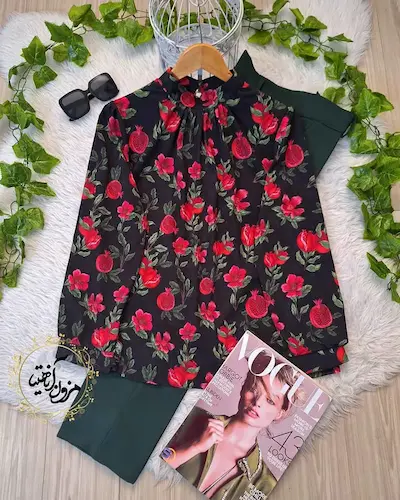 شومیز یقه پیله دار مشکی طرح گل انار ستوده سایز-4-تخفیفی