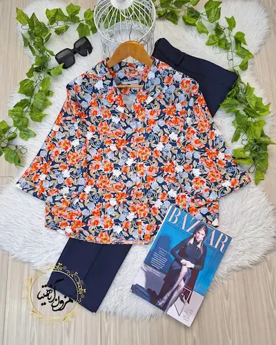 شومیز یقه کتی سرمه ای با طرح گلهای نارنجی گلنوش