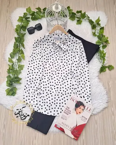 شومیز یقه کراواتی سفید طرح توپی مشکی جاسمین سایز-4-تخفیفی