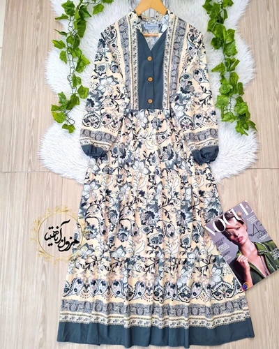 پیراهن ساحلی جلو حاشیه کرم سبز سدری طرح برگ و گلبرگ نگاه