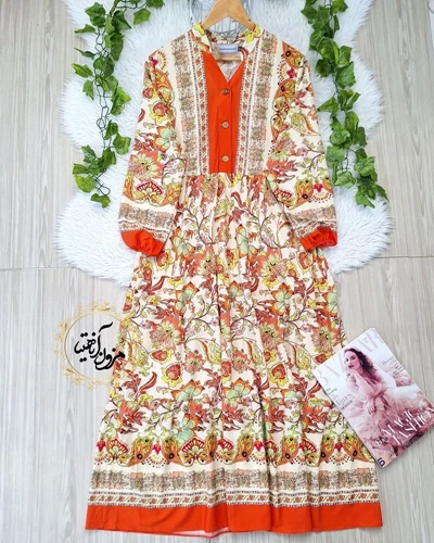 پیراهن ساحلی جلو حاشیه کرم نارنجی طرح برگ و گلبرگ هلیا