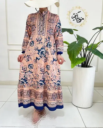پیراهن ساحلی هلویی سرمه ای طرح برگ و گلبرگ برسین