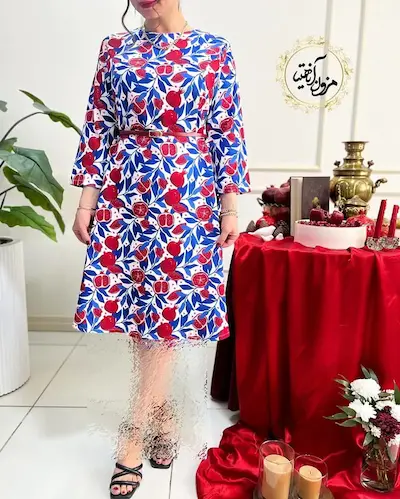 پیراهن مجلسی سفید طرح انار برگ آبی وینار