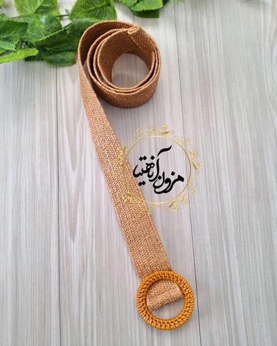 کمربند حصیری کشی کاراملی طرح سگک گرد سبدی مهرا